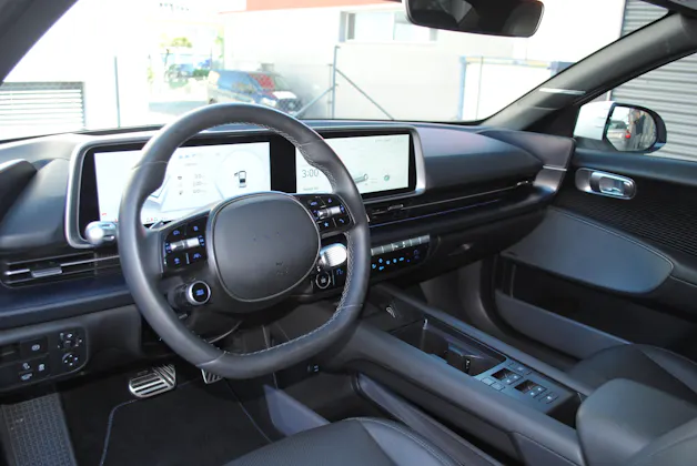 Hyundai Ioniq 6 77kWh Launch Edition 2WD