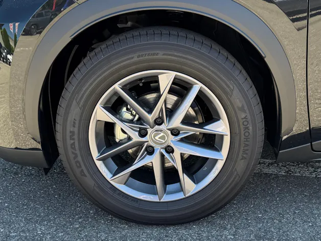 Lexus LBX FWD Impression CVT