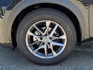 Lexus LBX FWD Impression CVT