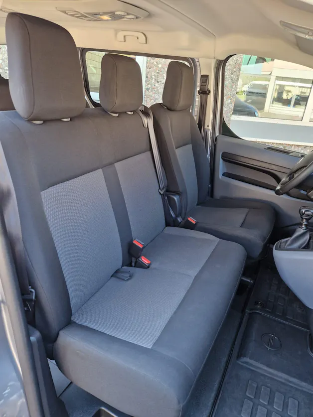 Opel Vivaro Combi 2.0 CDTI Essentia s/s L