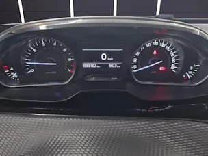 PEUGEOT 208 1.2 Allure