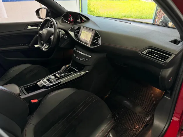 Peugeot 308 SW 1.6 THP GT EAT8