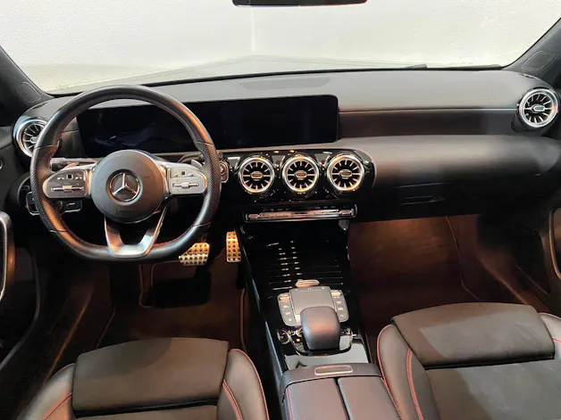 Mercedes-Benz A 200 AMG Line 7G-DCT