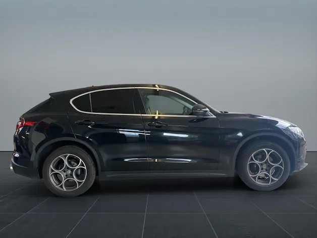 ALFA ROMEO STELVIO 2.2 D Q4 210 Execut