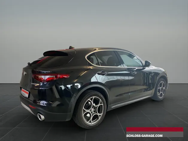 ALFA ROMEO STELVIO 2.2 D Q4 210 Execut