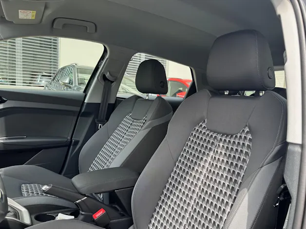 AUDI A1 Sportback 30 TFSI Attraction S-tronic