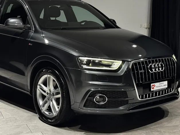 Audi AUDI Q3 2.0 TDI quattro S-tronic | CH |