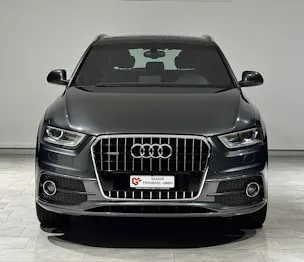 Audi AUDI Q3 2.0 TDI quattro S-tronic | CH |