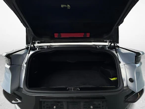 https://vehicle.imgix.net/439191/08af7485-5ebe-48f1-8292-885bee863cf5.jpg