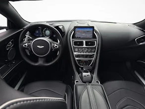 https://vehicle.imgix.net/439191/3c5283e9-cce0-48af-9506-c068f4906e4b.jpg