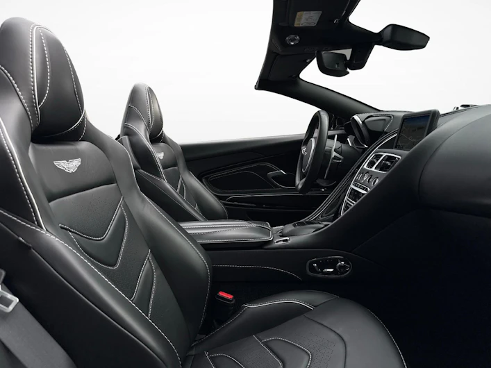 Fahrzeugbild ASTON MARTIN DBS