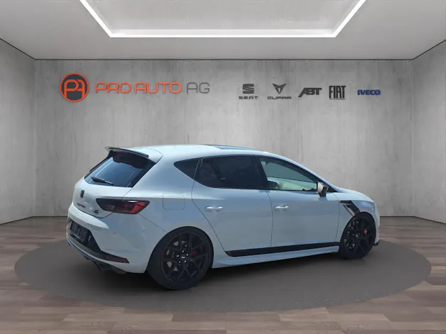 SEAT Leon 2.0 TSI Cupra 290 DSG