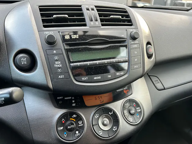 Toyota RAV-4 2.0 16V Linea Terra Multidrive