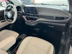 Fiat 500 Cabrio La Prima