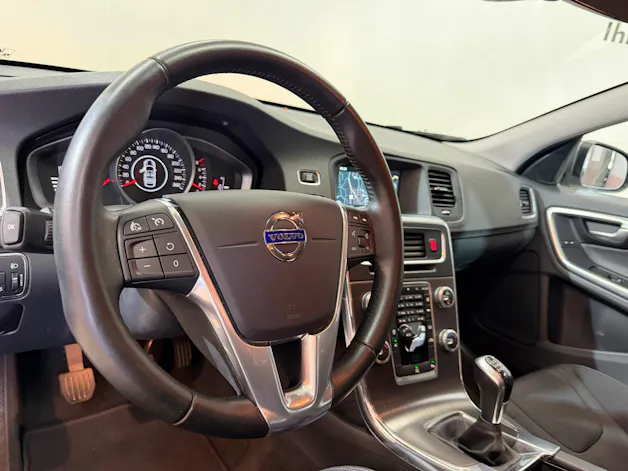 Volvo V60 T4 Momentum