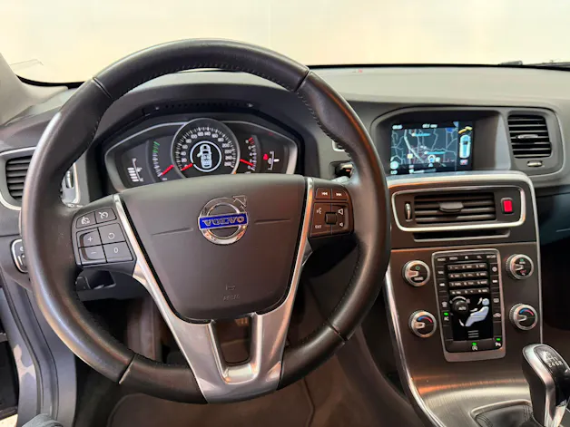 Volvo V60 T4 Momentum