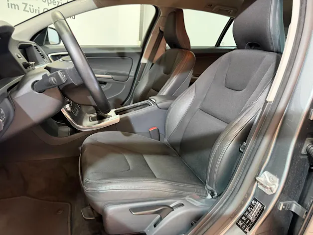 Volvo V60 T4 Momentum