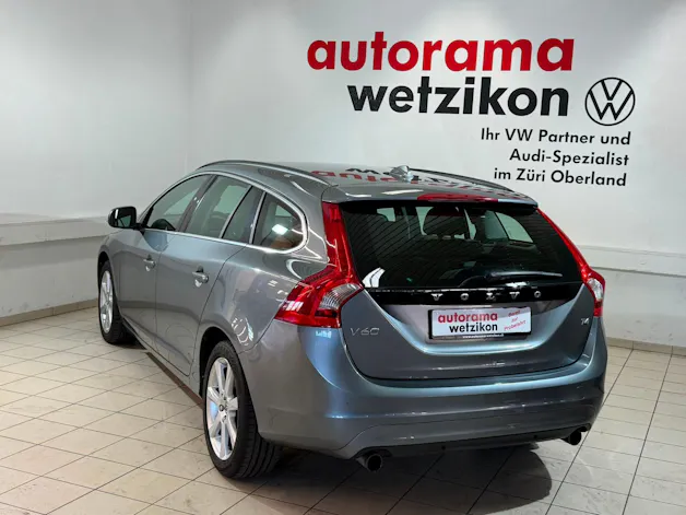 Volvo V60 T4 Momentum