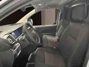Peugeot Expert 2.0 BlueHDi 145 S&S Standard