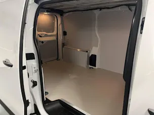 Peugeot Expert 2.0 BlueHDi 145 S&S Standard