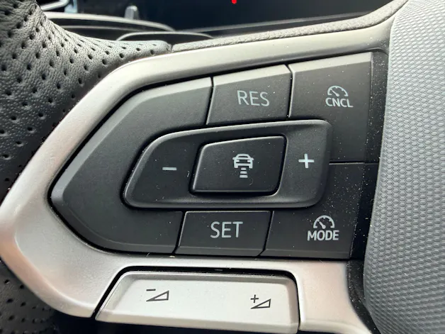 VW Tiguan 2.0 TSI R-Line DSG 4motion