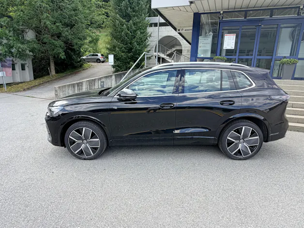 VW Tiguan 2.0 TSI R-Line DSG 4motion