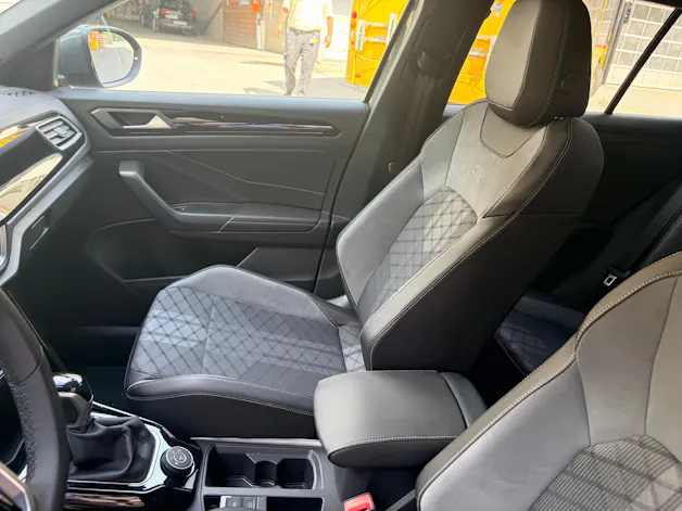 VW T-Roc 2.0 TSI R-Line DSG 4motion