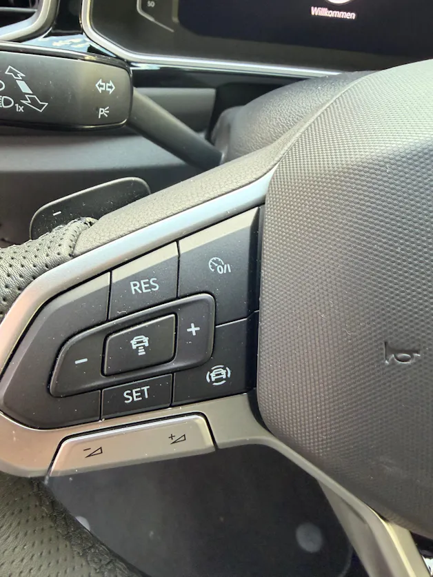 VW T-Roc 2.0 TSI R-Line DSG 4motion