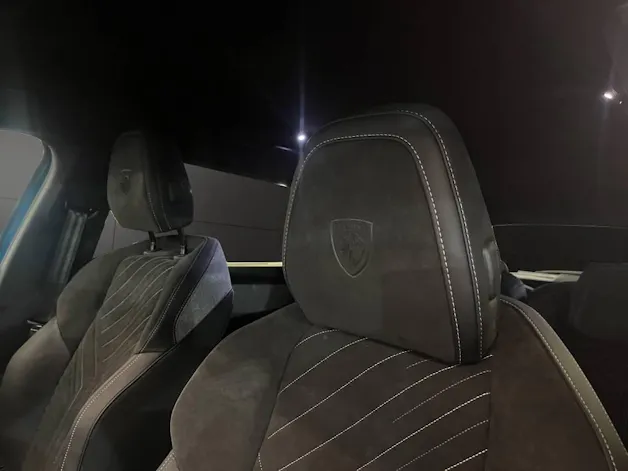 Peugeot 5008 145 Hybrid e-DCS6 GT