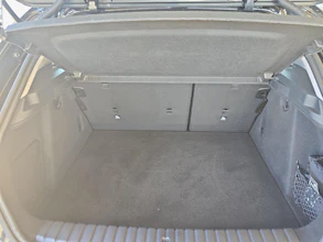 https://vehicle.imgix.net/4392012/5a584c78-5536-41c8-8c2f-298e34b9e91a.jpg