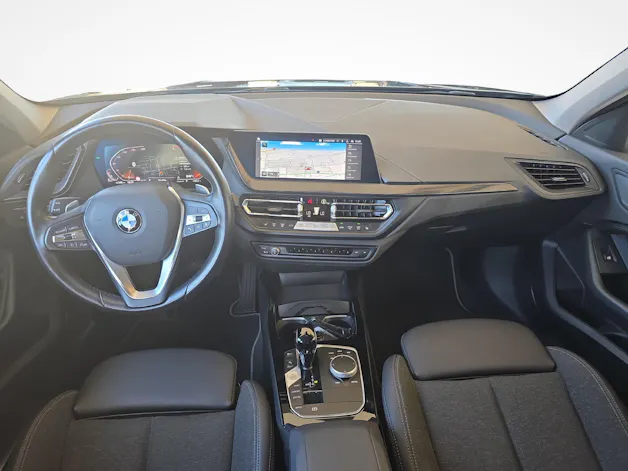 BMW 118d SAG / Jetzt mit attraktivem 1.99% Leasing!