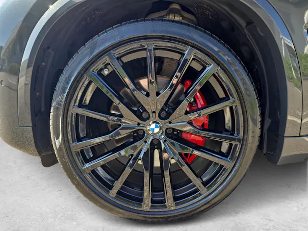 BMW X5 30d xDrive / Jetzt mit attraktivem 1.9% Leasing!