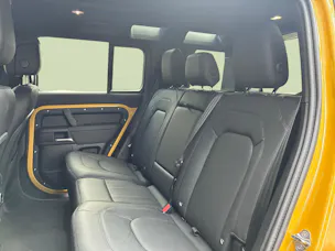 Land Rover Defender 110 3.0 D I6 350 Trophy Edition Yellow