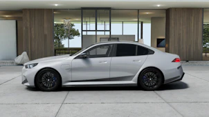 immagine del veicolo BMW M5 xDrive