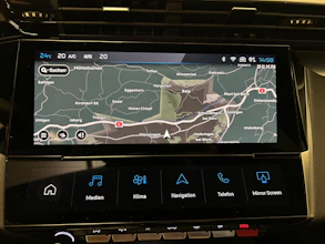 https://vehicle.imgix.net/4392055/4e296dfe-87df-467e-ad23-6260310bd7a8.jpg