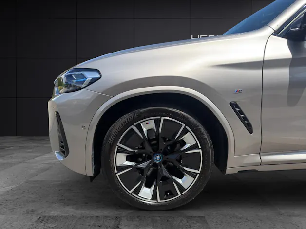 BMW iX3 M Sport E-Motor