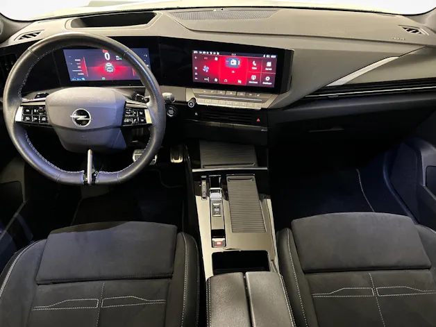 Opel Astra Sports Tourer 1.6 T PHEV 180 Ultimate