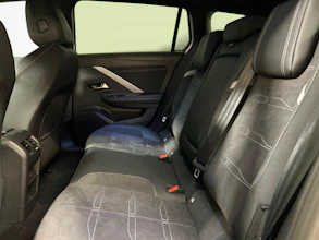 https://vehicle.imgix.net/4392062/94c54be2-6370-49f4-af6c-a3d4b326073b.jpg