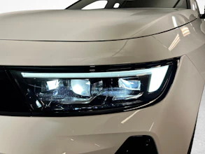 https://vehicle.imgix.net/4392062/a89f7da4-48b5-4224-a33d-b3010aa7ea0f.jpg