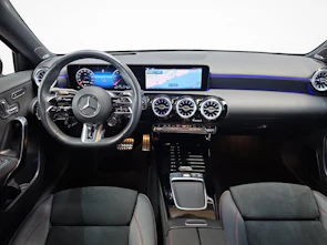 Fahrzeugbild MERCEDES-BENZ A 35 AMG 4MATIC