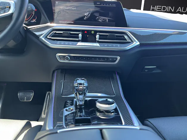 BMW X5 M50i xDrive