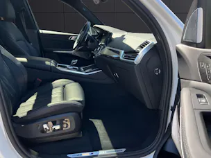 BMW X5 M50i xDrive