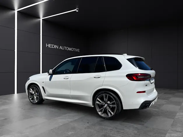 BMW X5 M50i xDrive