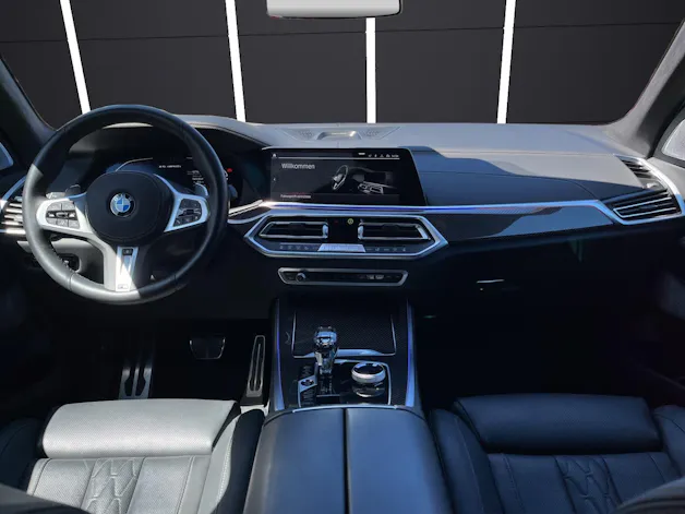 BMW X5 M50i xDrive