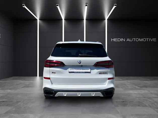BMW X5 M50i xDrive