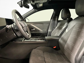 https://vehicle.imgix.net/4392090/a053b425-dcd9-47a2-b2a5-d4519b00dc3d.jpg