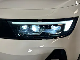 Opel Astra Sports Tourer 1.6 T PHEV 225 GSe