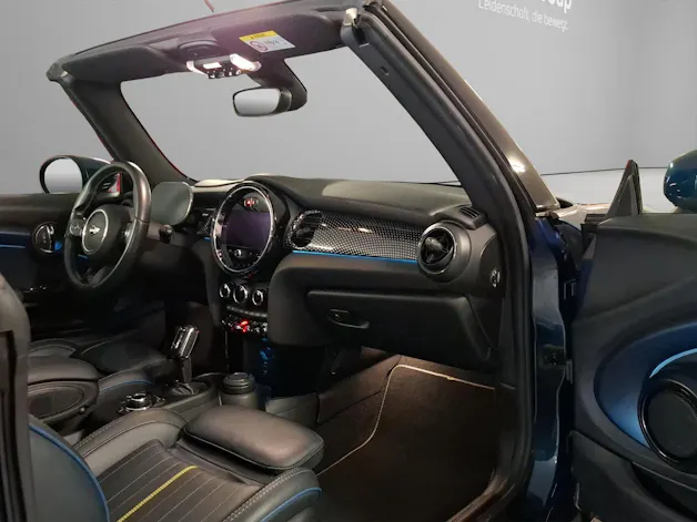 Mini Cabrio F57 1.5i Cooper
