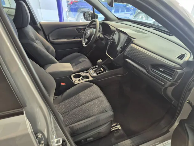 Subaru Forester Station 2.0i e-Boxer Swiss Plus