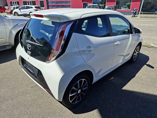 Toyota Aygo 1.0 VVT-i x